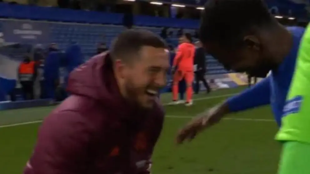 Risas de Eden Hazard tras la derrota del Real Madrid