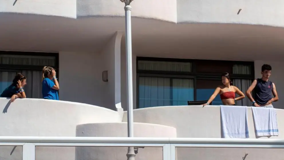 Estudiantes en el Hotel medicalizado de Palma