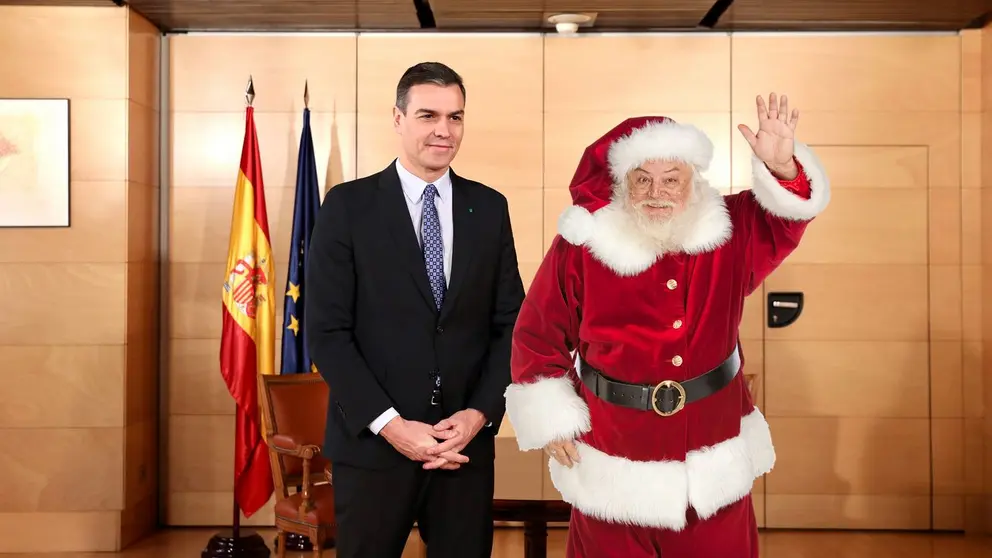 Sanchez y Papa Noel
